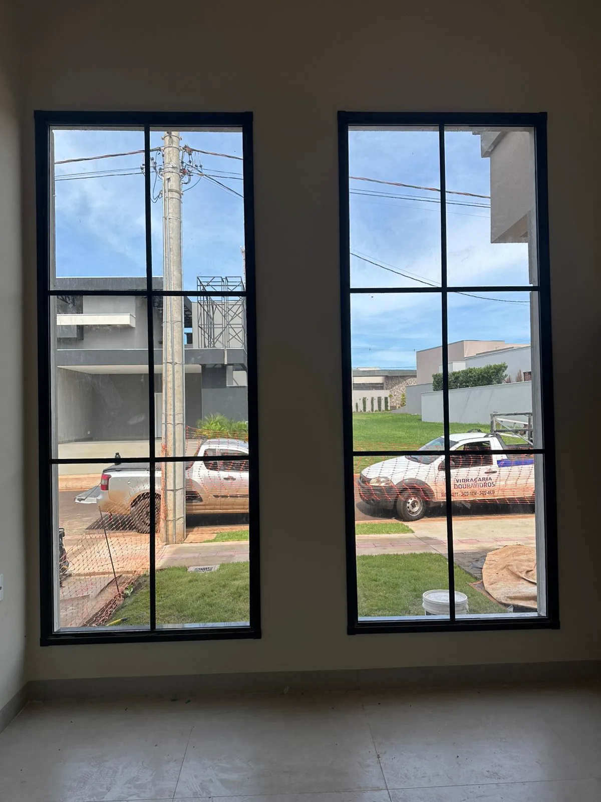 Janelas de alumínio em ambiente residencial
